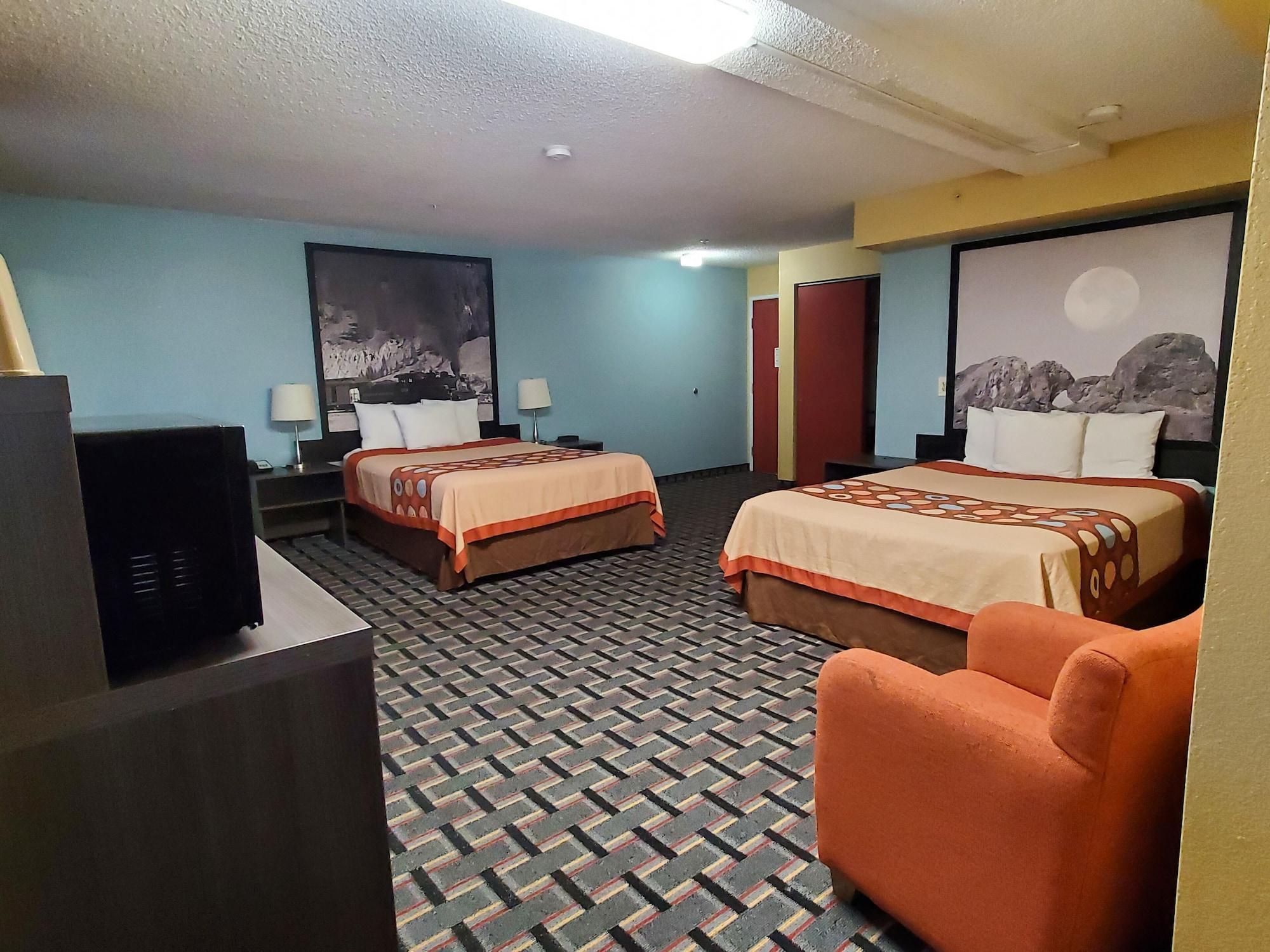 Super 8 By Wyndham Henderson North East Denver Exterior photo